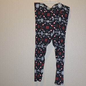 Festive Kids Leggings - Black with Red and White Snowflake Pattern
